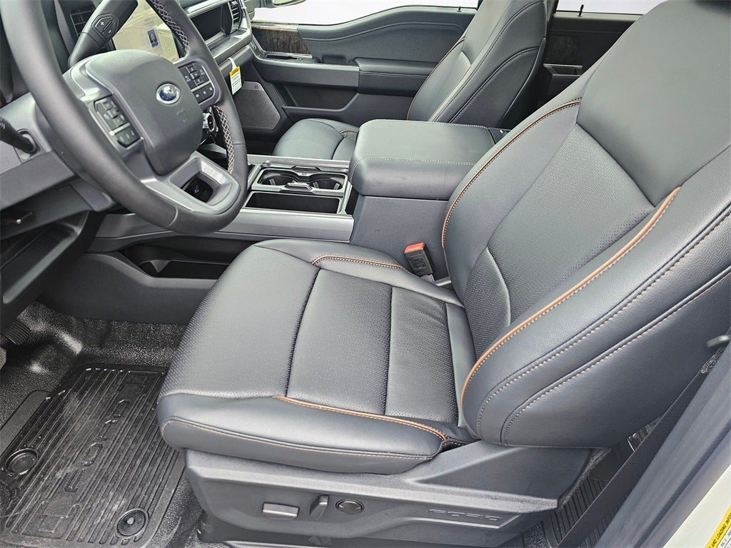 2026 Ford F-350 SD Lariat