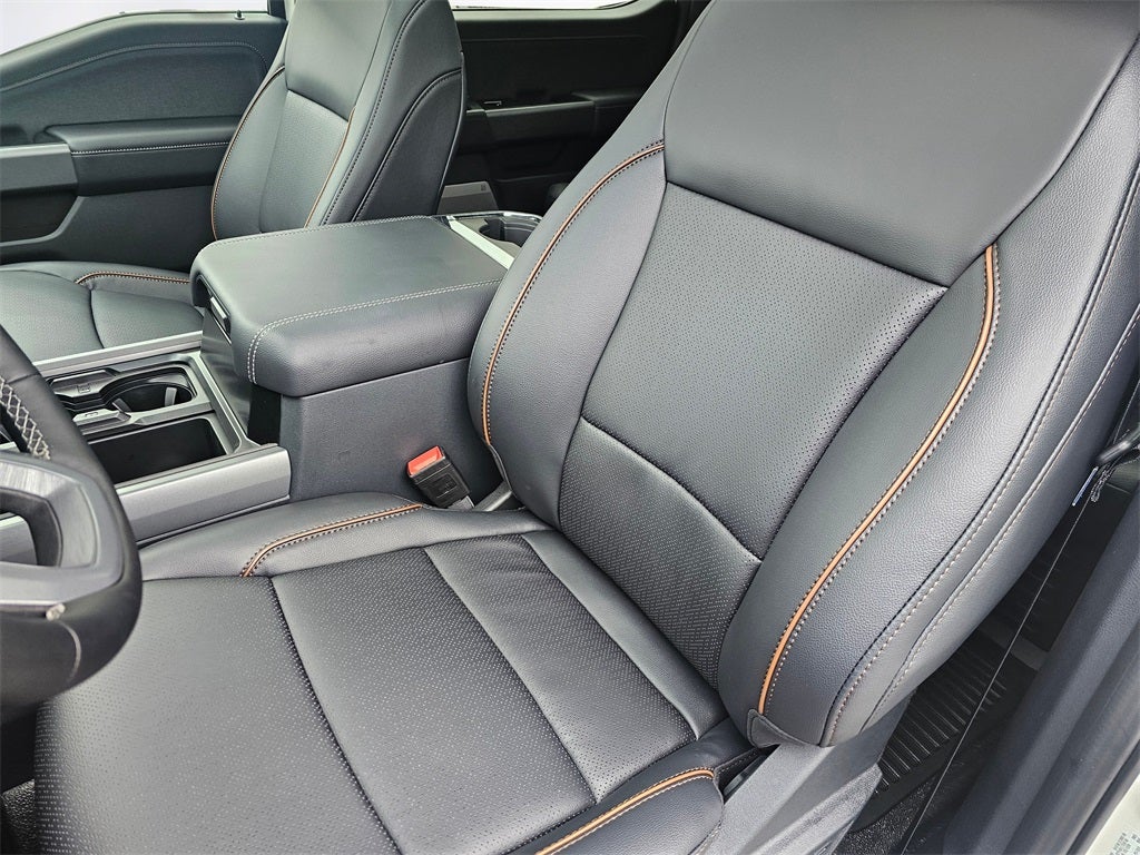 2026 Ford F-350 SD Lariat