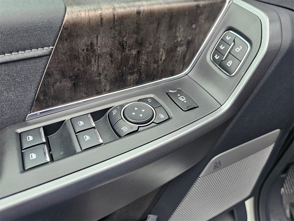 2026 Ford F-350 SD Lariat