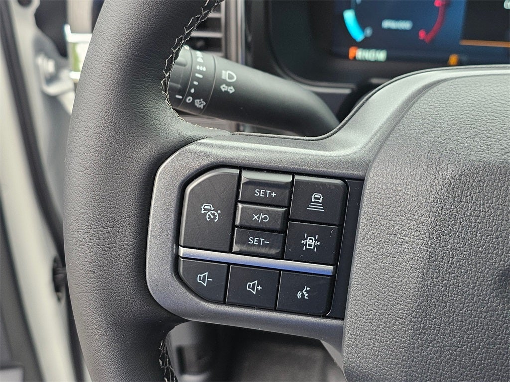 2026 Ford F-350 SD Lariat