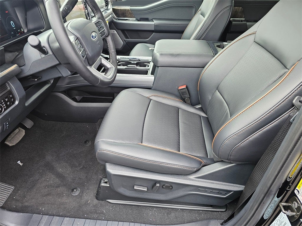 2025 Ford F-350 SD Lariat