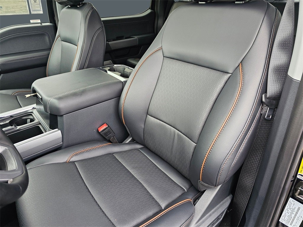 2025 Ford F-350 SD Lariat