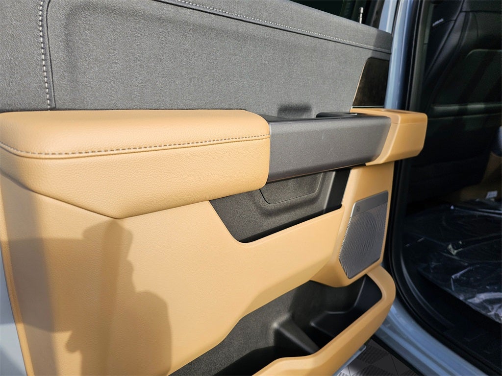 2026 Ford F-350 SD Lariat