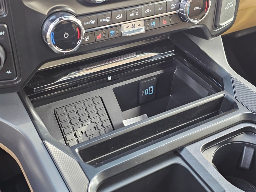 2026 Ford F-350 SD Lariat