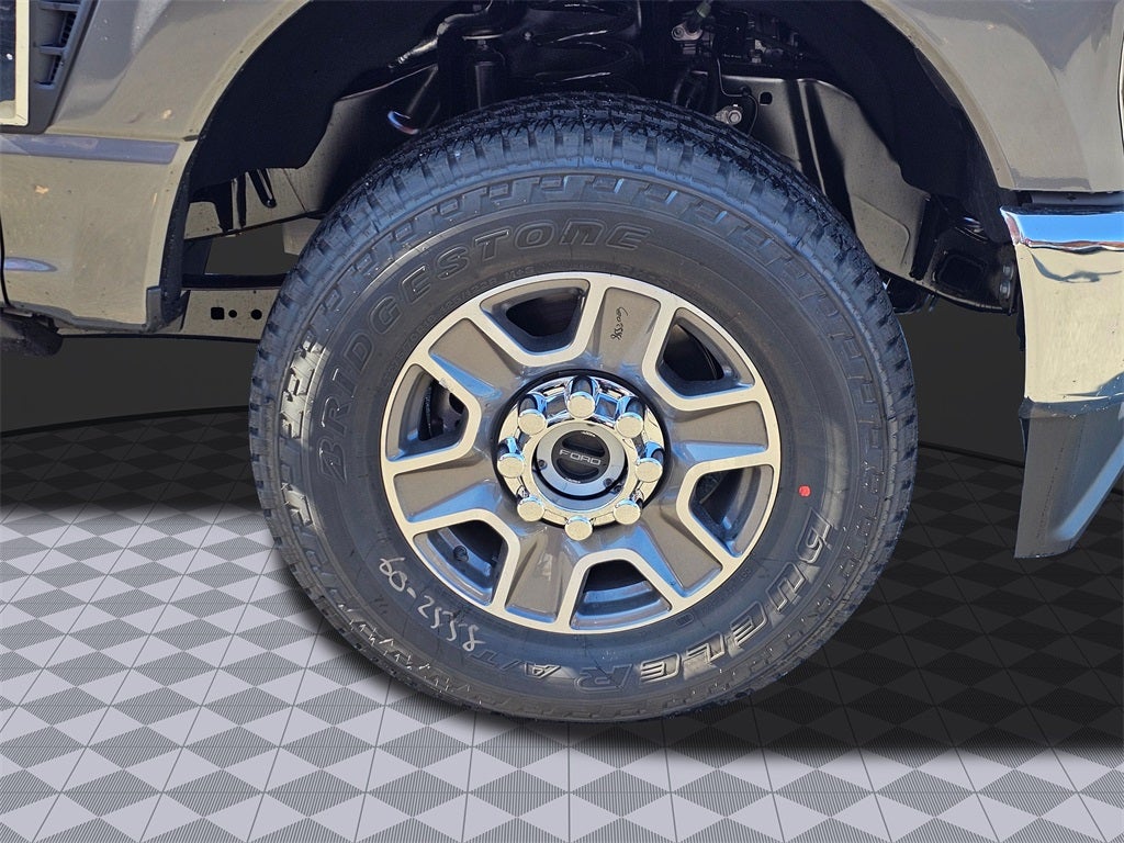 2026 Ford F-350 SD Lariat