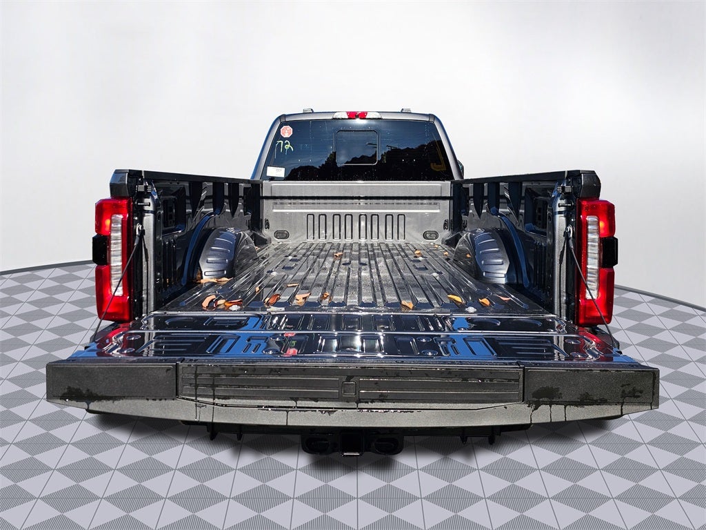 2026 Ford F-350 SD Lariat