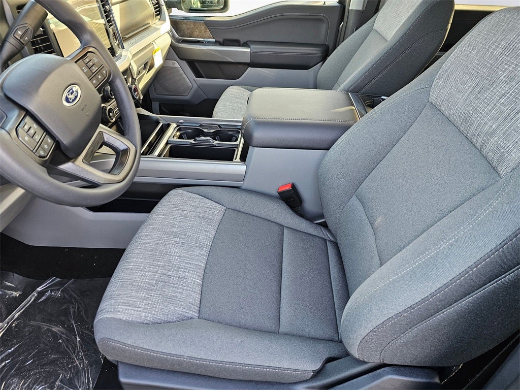 2026 Ford F-350 SD XLT