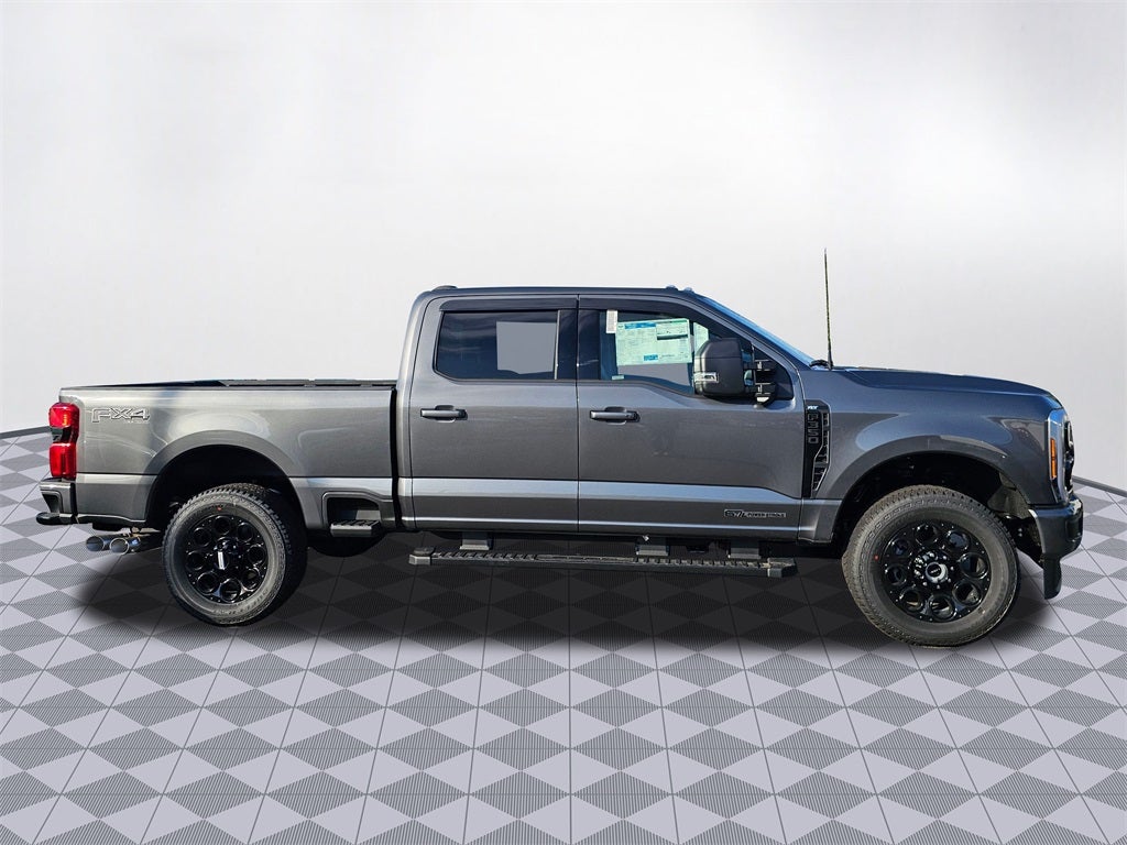 2026 Ford F-350 SD XLT