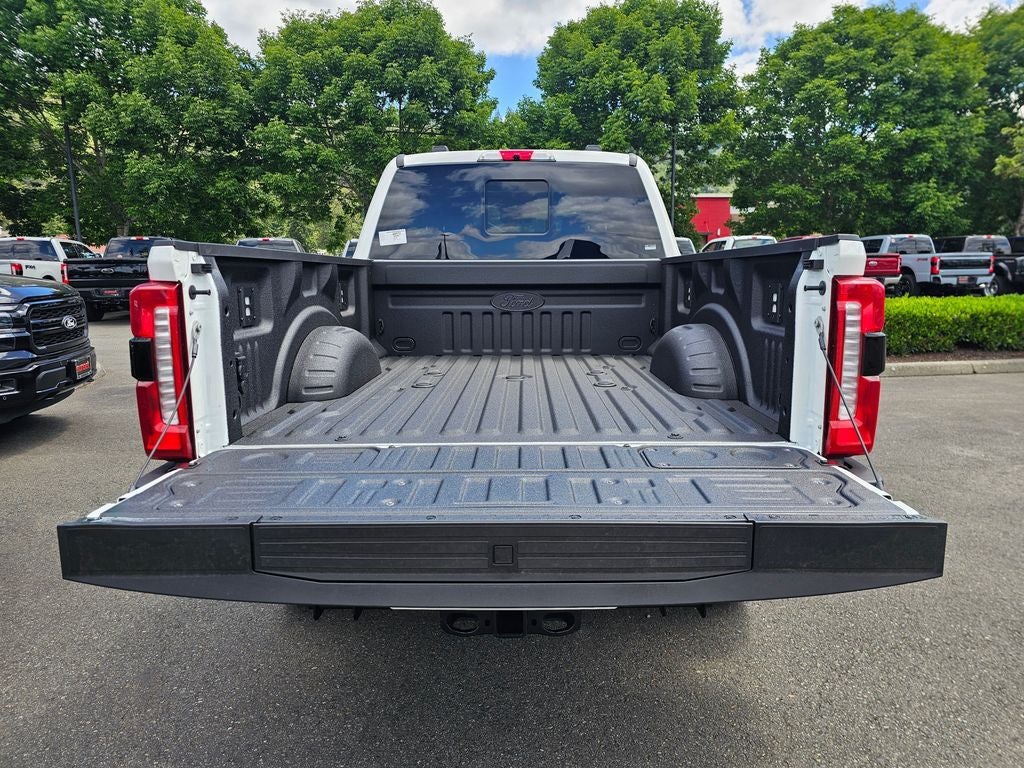 2026 Ford F-350 SD Lariat