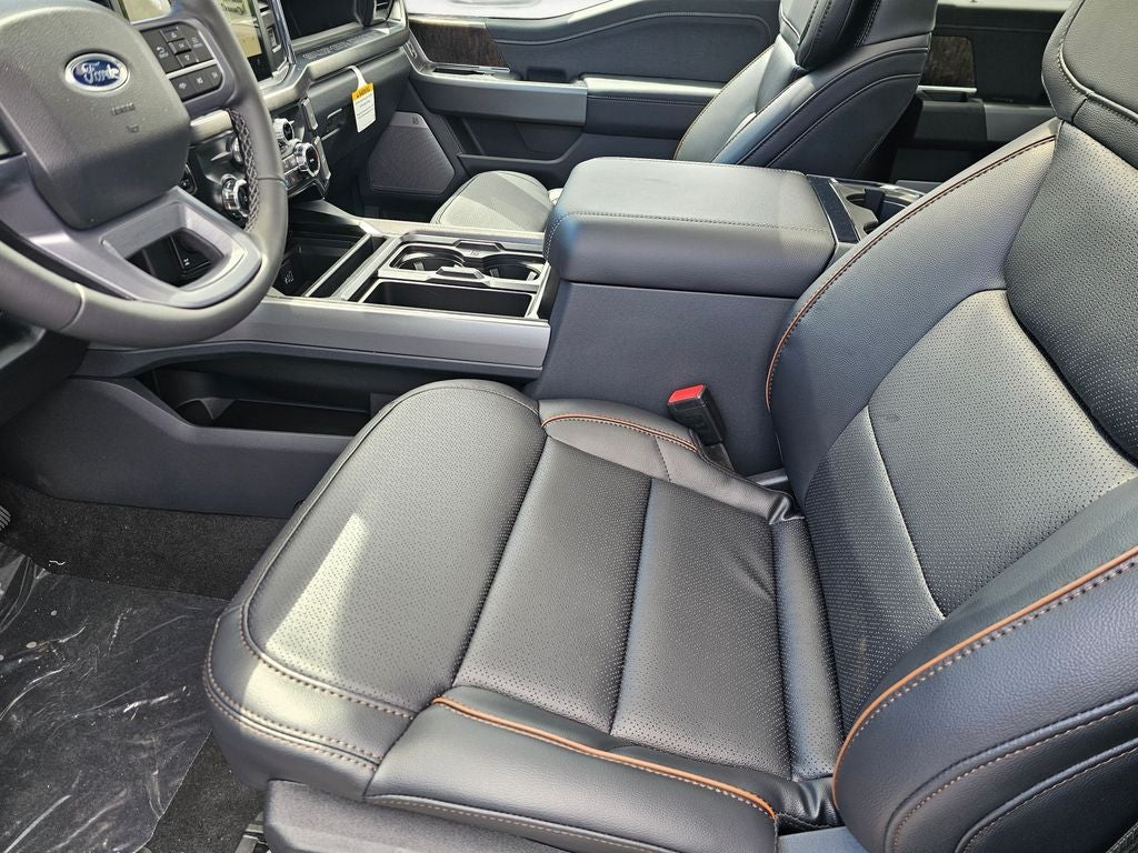 2026 Ford F-350 SD Lariat