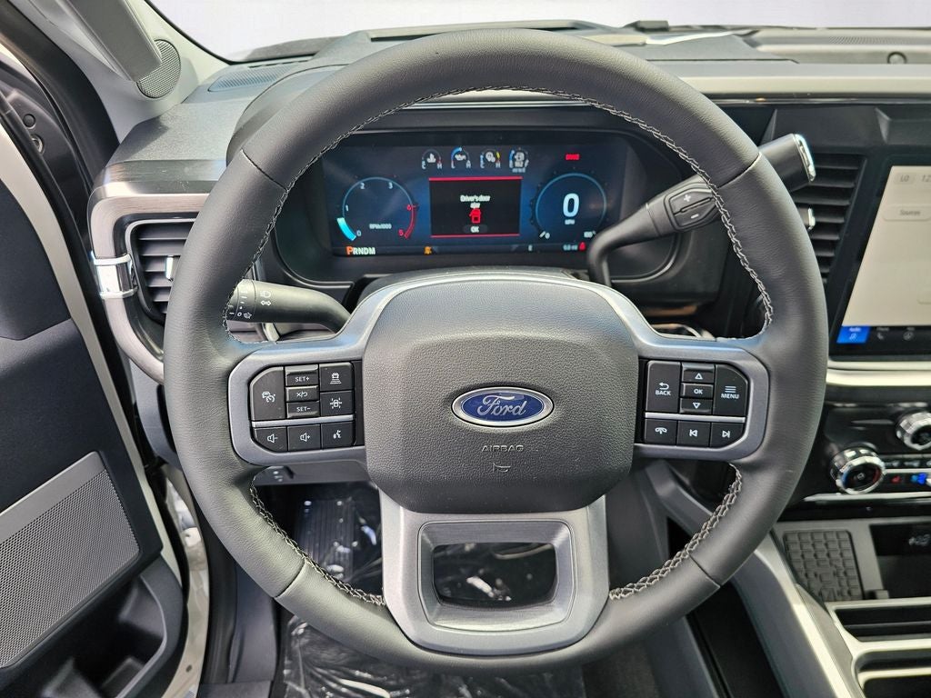 2026 Ford F-350 SD Lariat