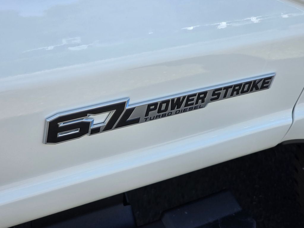 2026 Ford F-350 SD Lariat