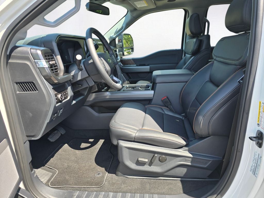 2026 Ford F-350 SD Lariat