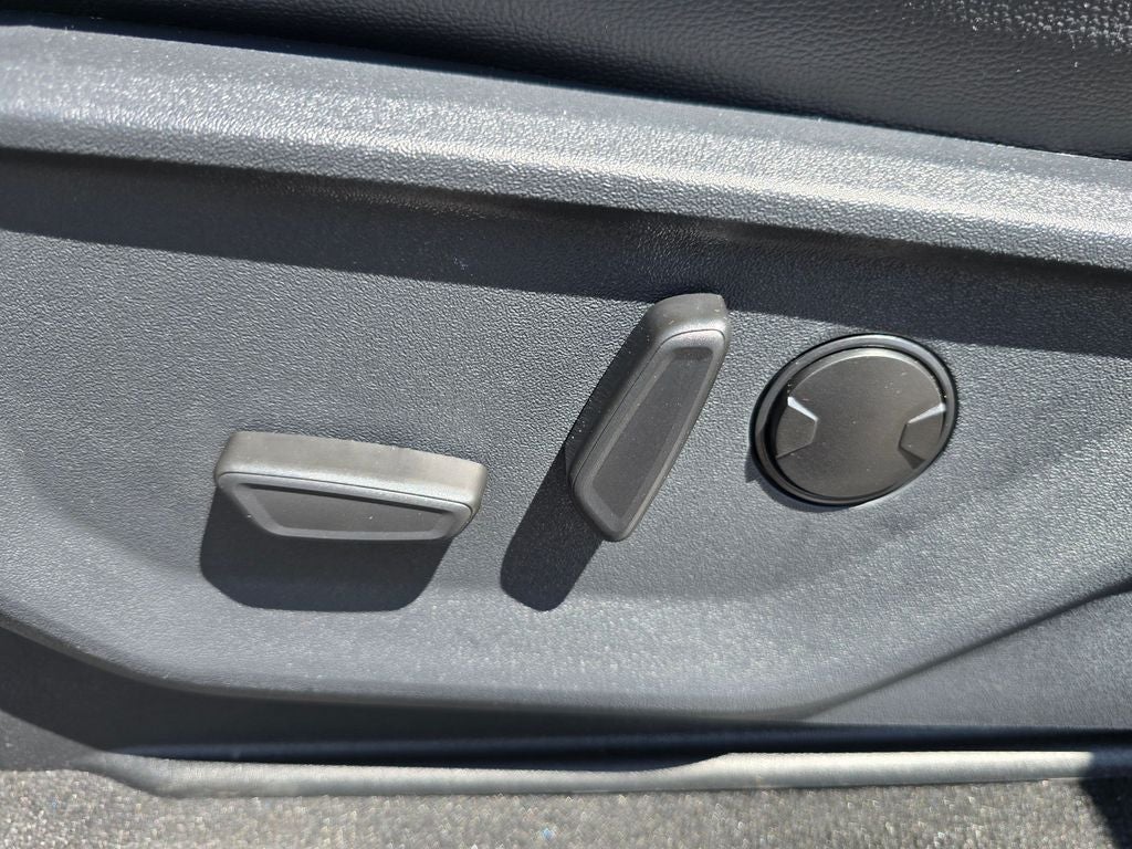 2026 Ford F-350 SD Lariat