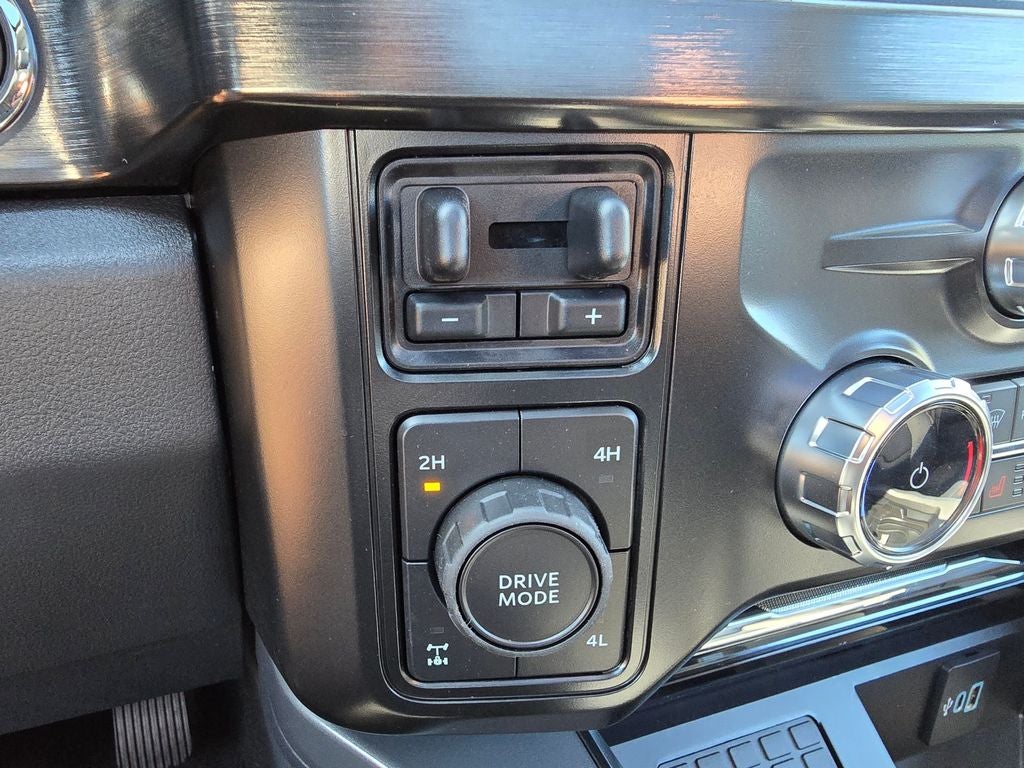 2026 Ford F-350 SD Lariat