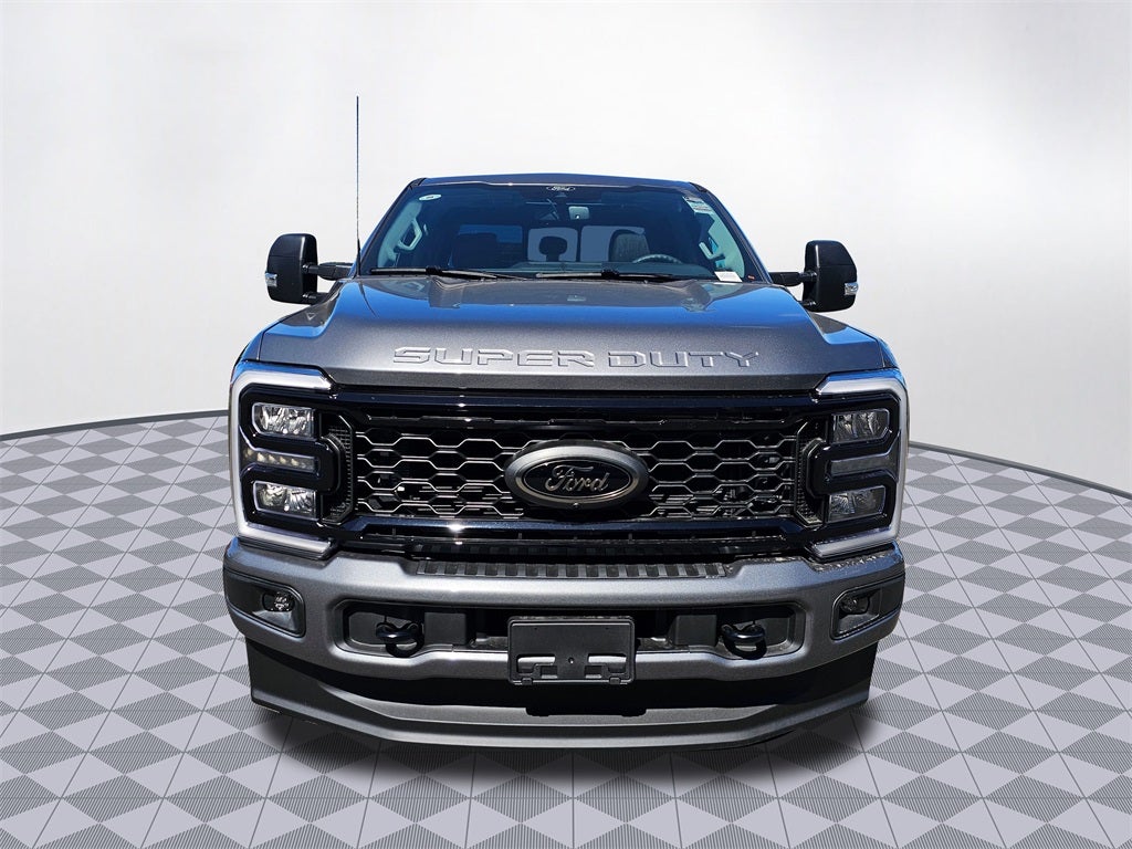 2025 Ford F-350 SD XLT