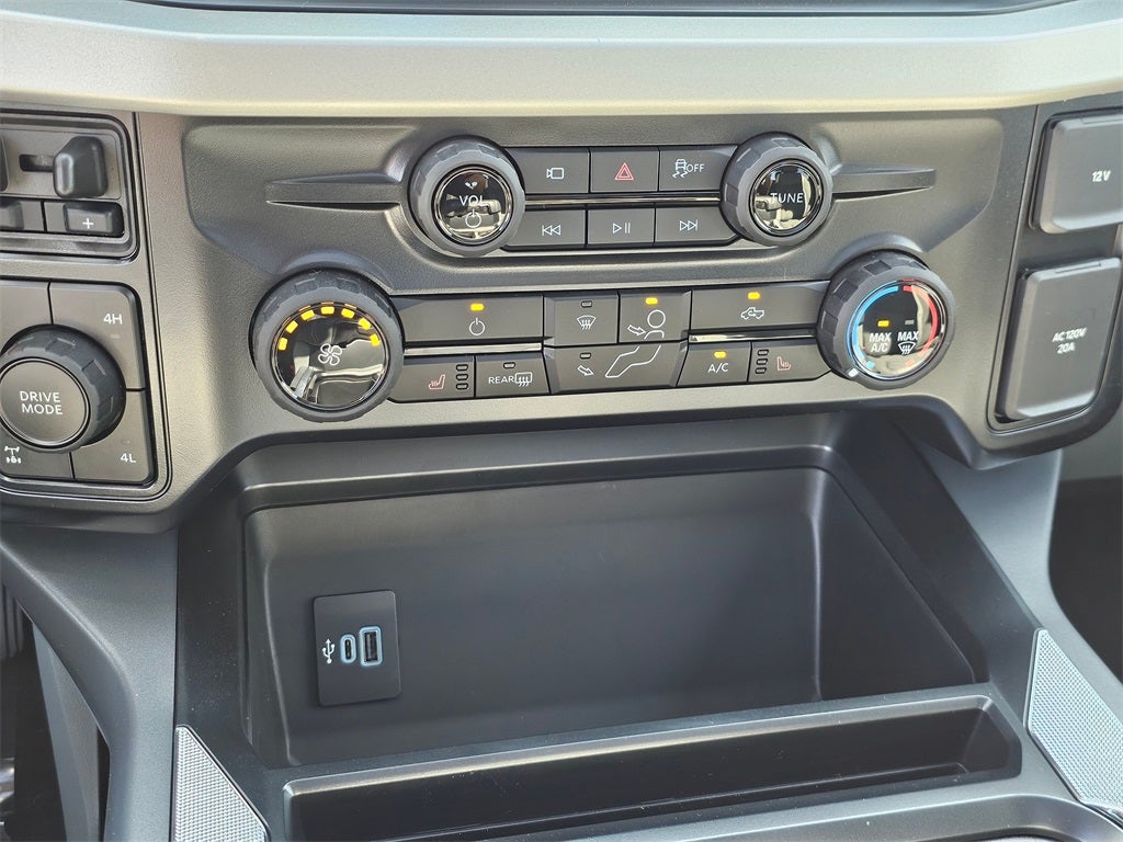 2025 Ford F-350 SD XLT