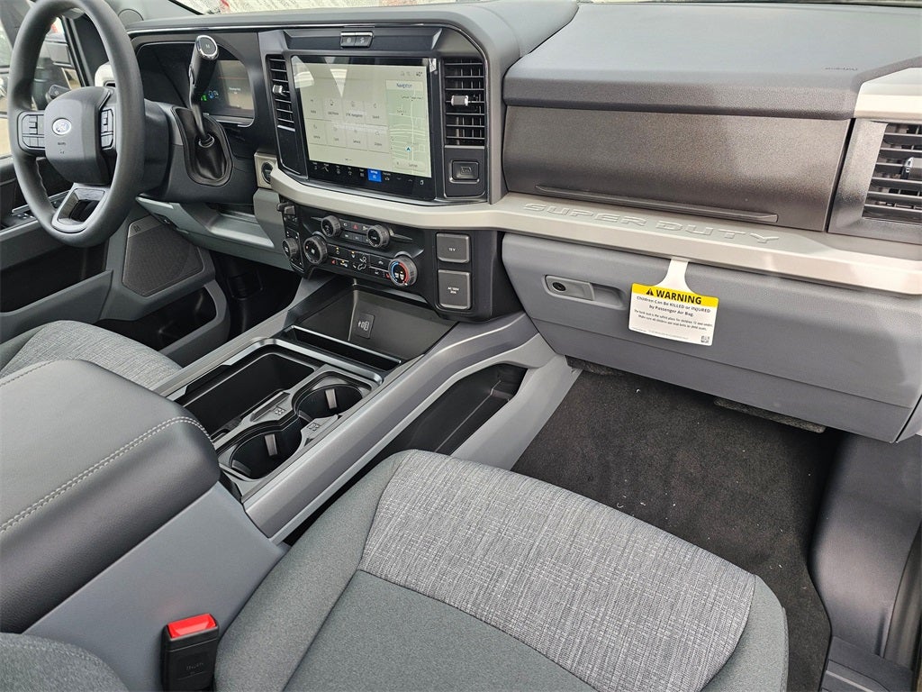 2026 Ford F-350 SD XLT