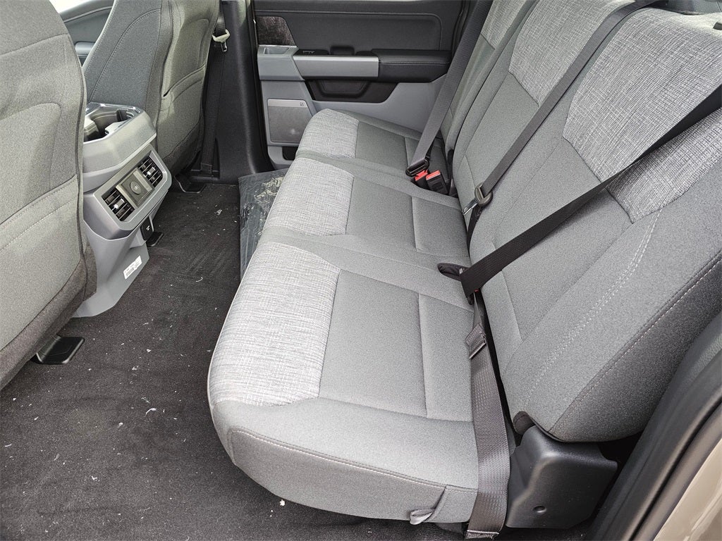 2026 Ford F-350 SD XLT