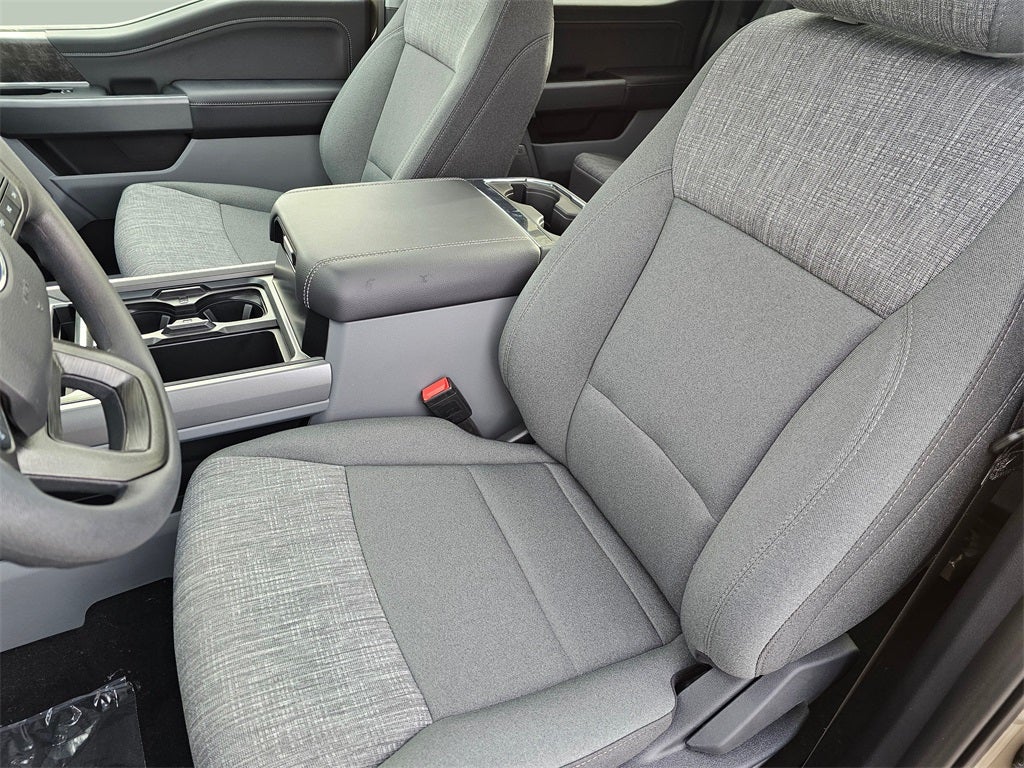 2026 Ford F-350 SD XLT