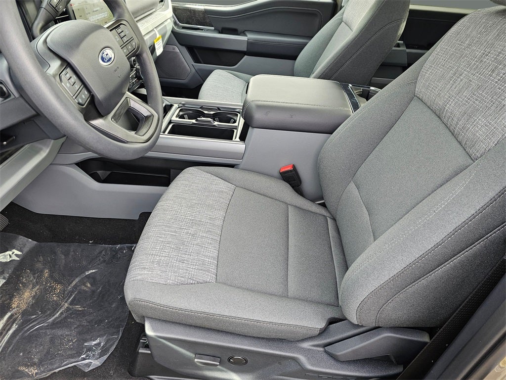 2026 Ford F-350 SD XLT