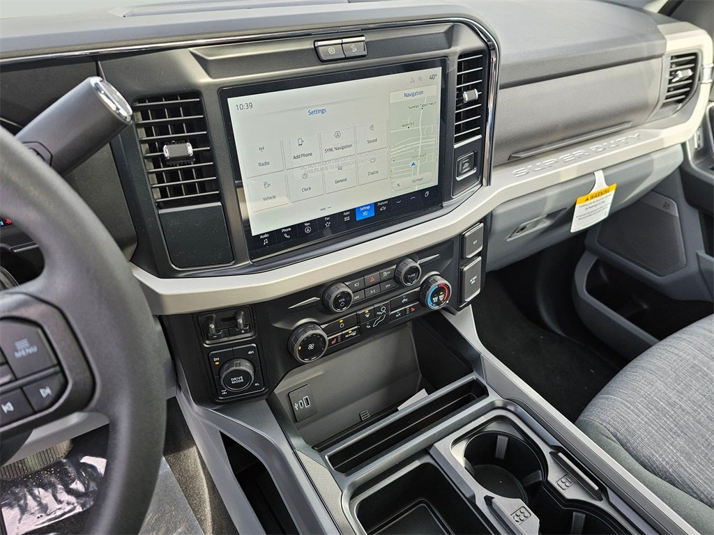 2026 Ford F-350 SD XLT