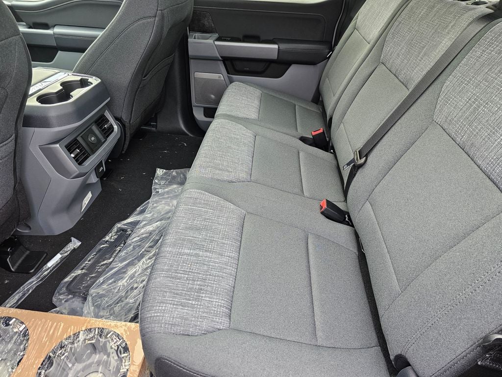 2026 Ford F-350 SD XLT