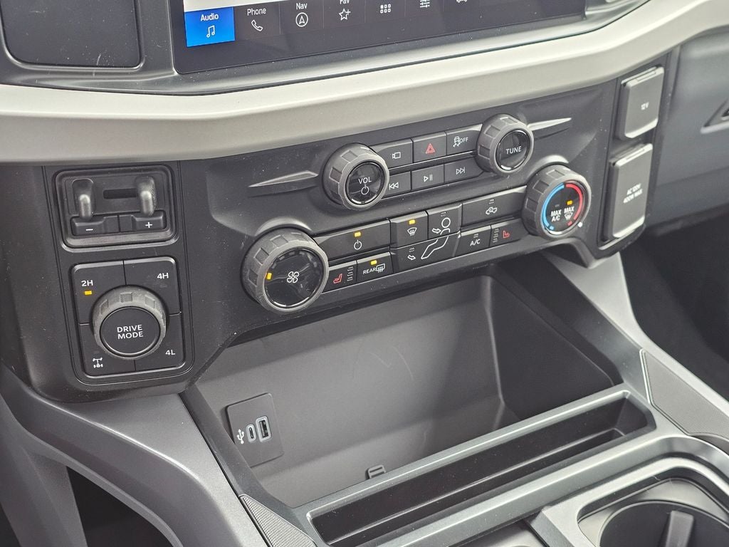 2026 Ford F-350 SD XLT