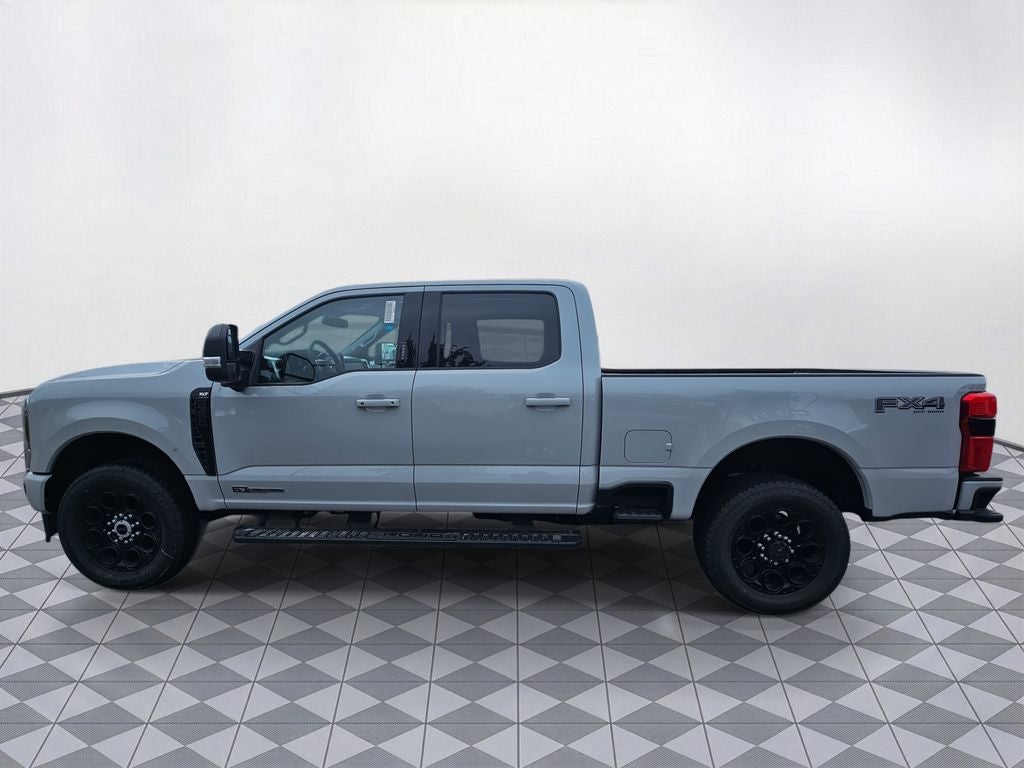 2026 Ford F-350 SD XLT
