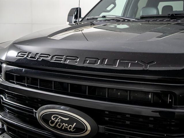 2022 Ford F-350 SD Lariat