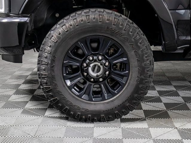 2022 Ford F-350 SD Lariat