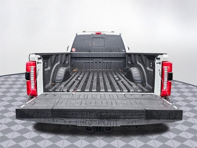 2025 Ford F-350 SD Lariat