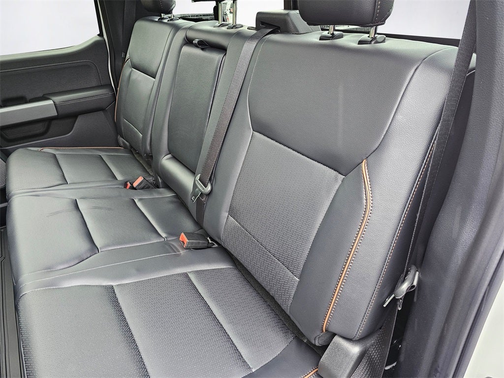 2025 Ford F-350 SD Lariat