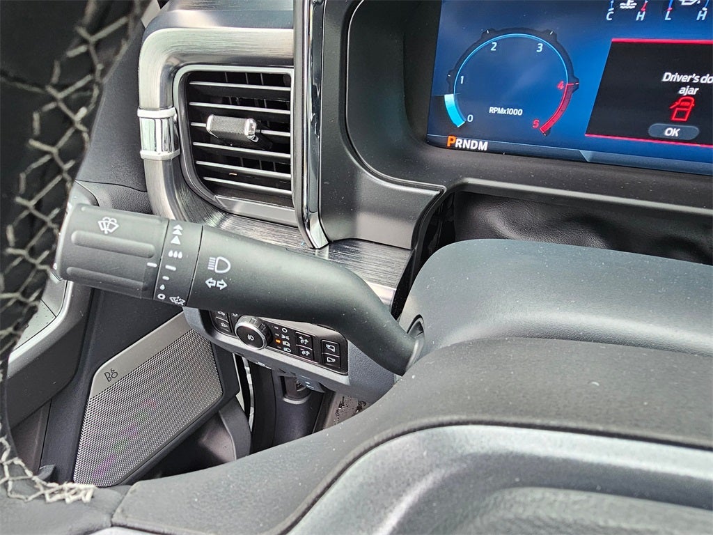 2025 Ford F-350 SD Lariat