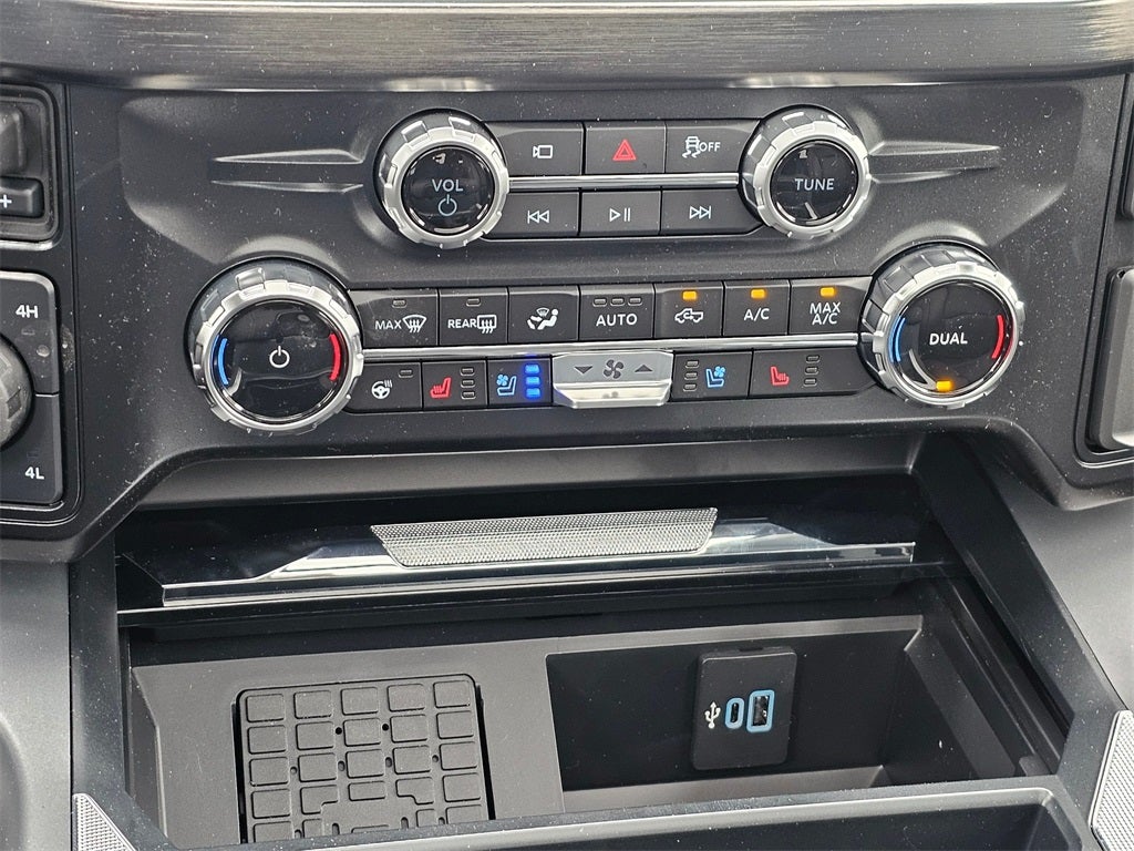 2025 Ford F-350 SD Lariat