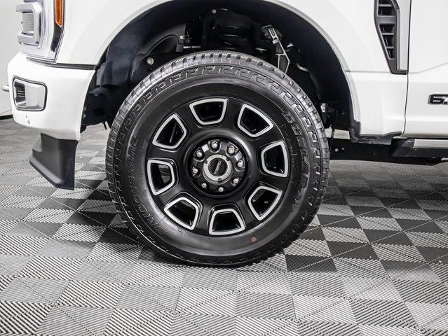 2023 Ford F-350 SD Platinum