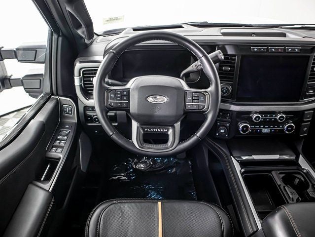 2023 Ford F-350 SD Platinum