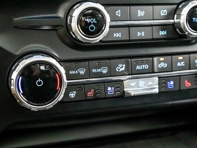2023 Ford F-350 SD Platinum