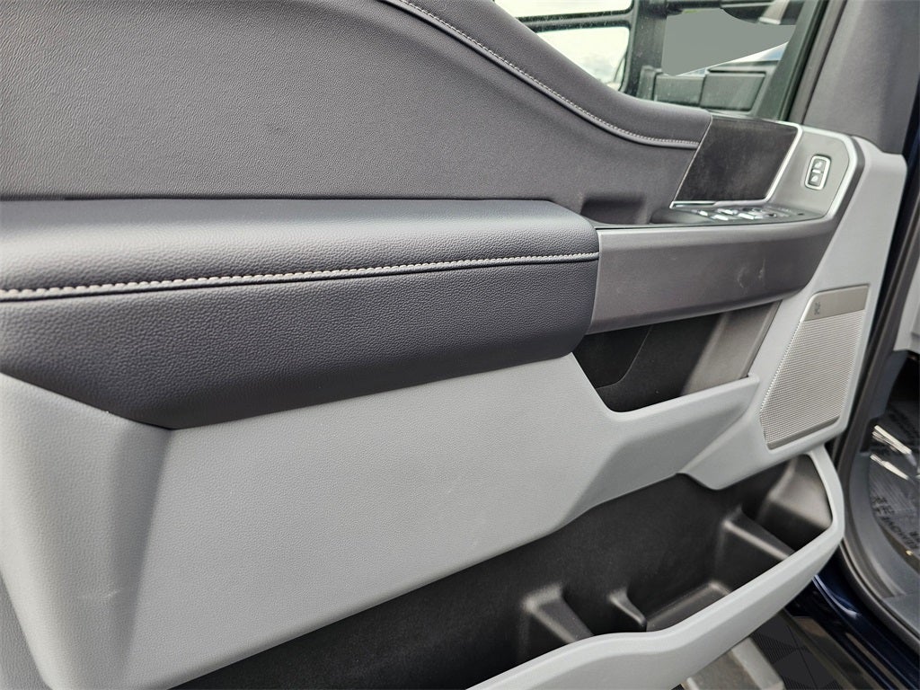 2025 Ford F-350 SD XLT