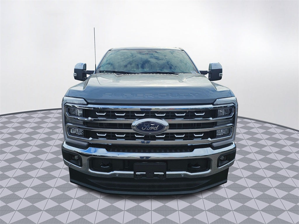 2025 Ford F-350 SD Lariat