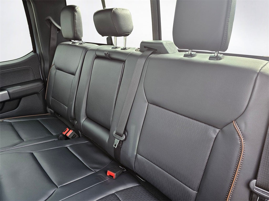 2025 Ford F-350 SD Lariat