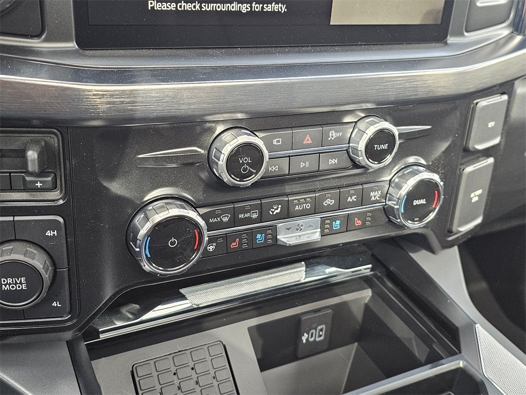 2025 Ford F-350 SD Lariat