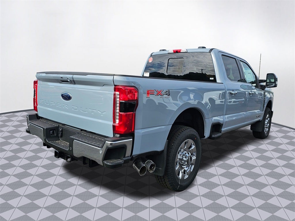 2025 Ford F-350 SD Lariat