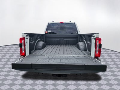 2025 Ford F-350 SD Lariat