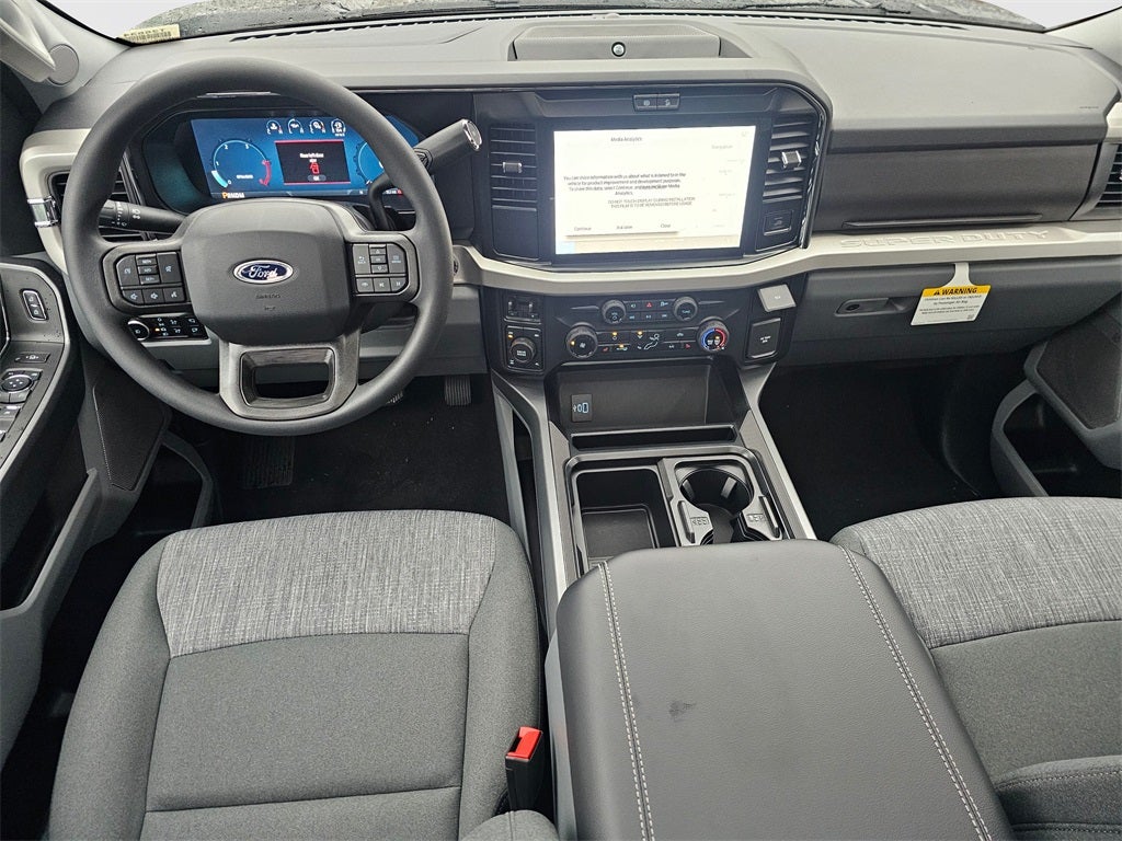 2026 Ford F-350 SD F-350® XLT