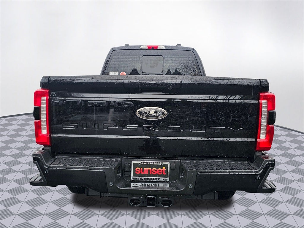 2026 Ford F-350 SD F-350® XLT