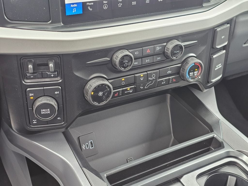 2026 Ford F-350 SD XLT