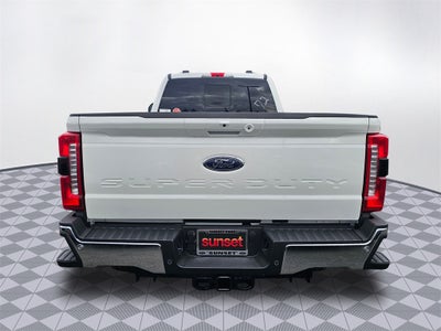 2026 Ford F-350 SD Lariat