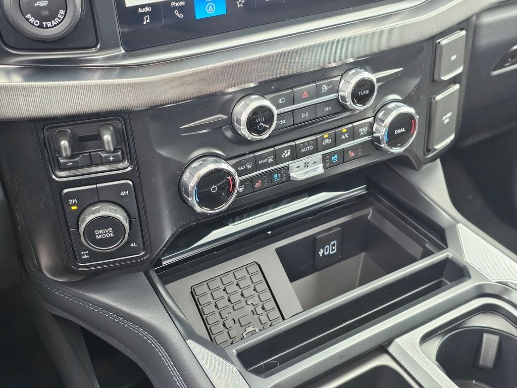 2026 Ford F-350 SD Platinum