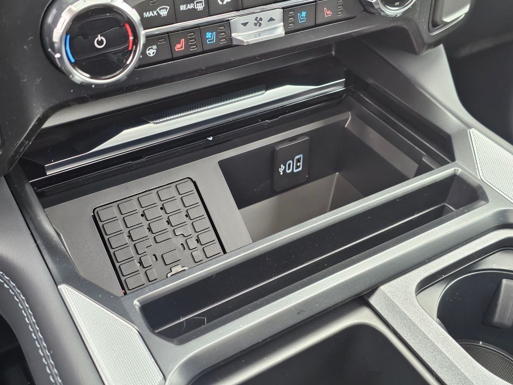 2026 Ford F-350 SD Platinum